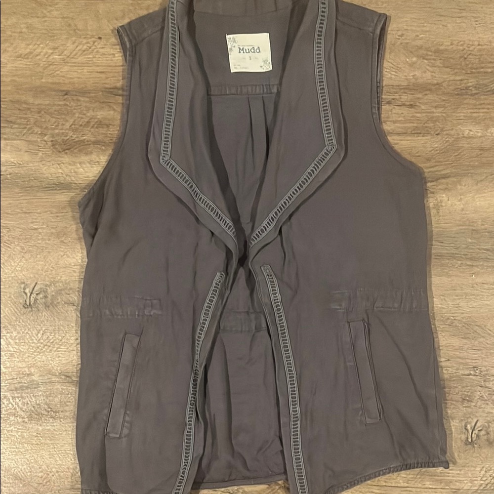 Mudd Vest